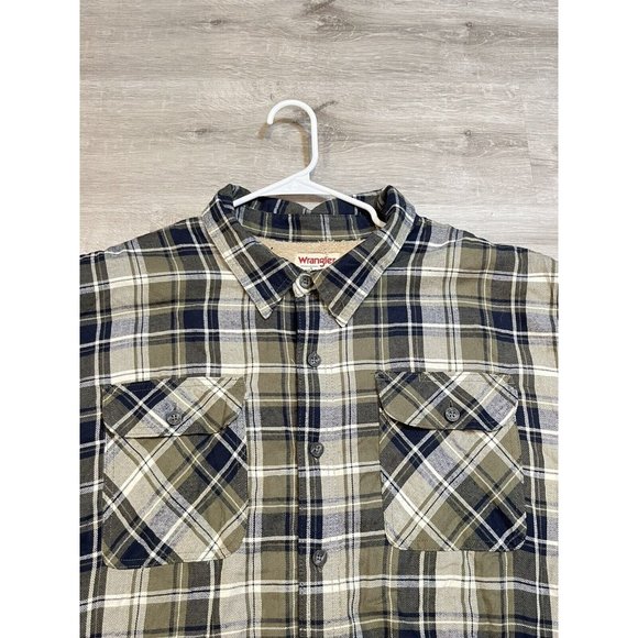 Wrangler Authentics Mens 3XL Flannel Shirt Sherpa Lined Green Plaid Shacket NWT - Picture 3 of 11